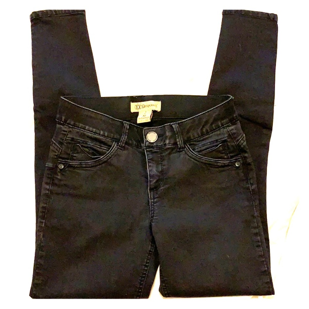 Black Skinny jeans